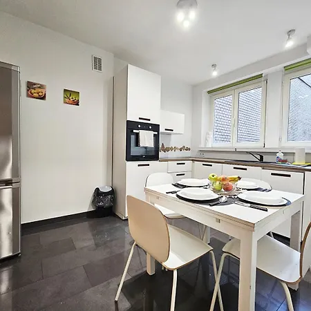 Apartament Kielbasnicza 1 Appartement *